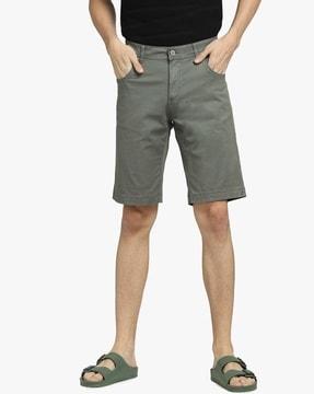 low rise shorts with insert pockets