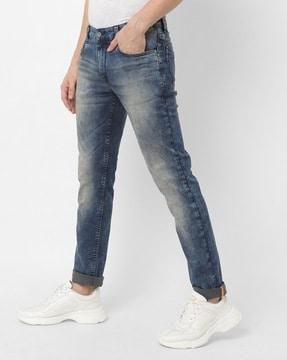 low-rise skinny fit jeans