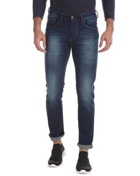 low-rise washed skinny fit jeans