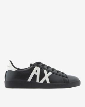 low-top lace-up sneaker with contrasting logo inserts