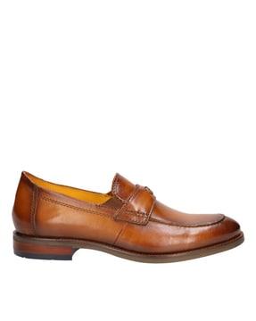 low-top round-toe penny loafers