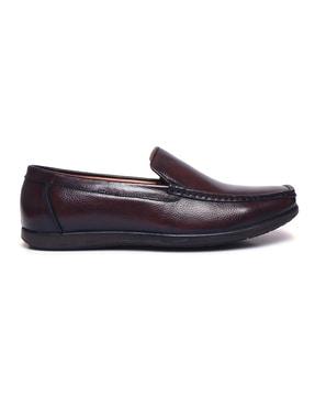 low-top square-toe loafers