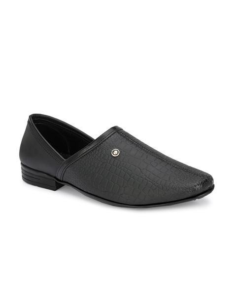 low-top stacked slip-on shoes