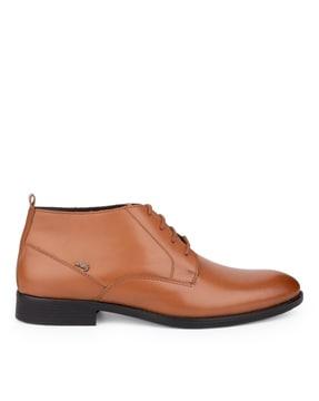 low-top lace-up derby shoes