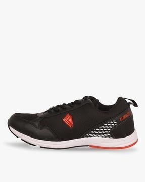 low-top lace-up running shoes