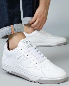 low-top lace-up sneakers