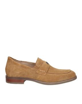 low-top round-toe penny loafers