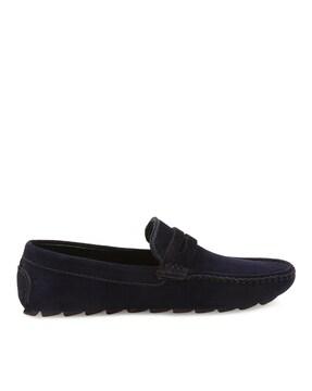 low-top round-toe slip-on loafers