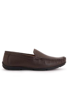 low-top slip-on loafers