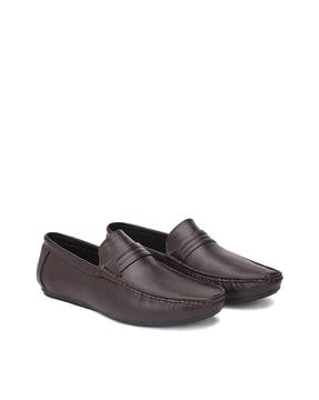 low-top slip-on loafers