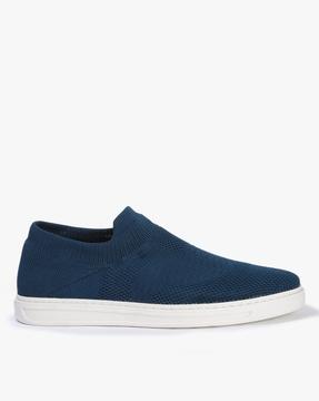 low-top slip-on shoes