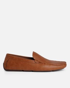 low-tops square-toe loafers