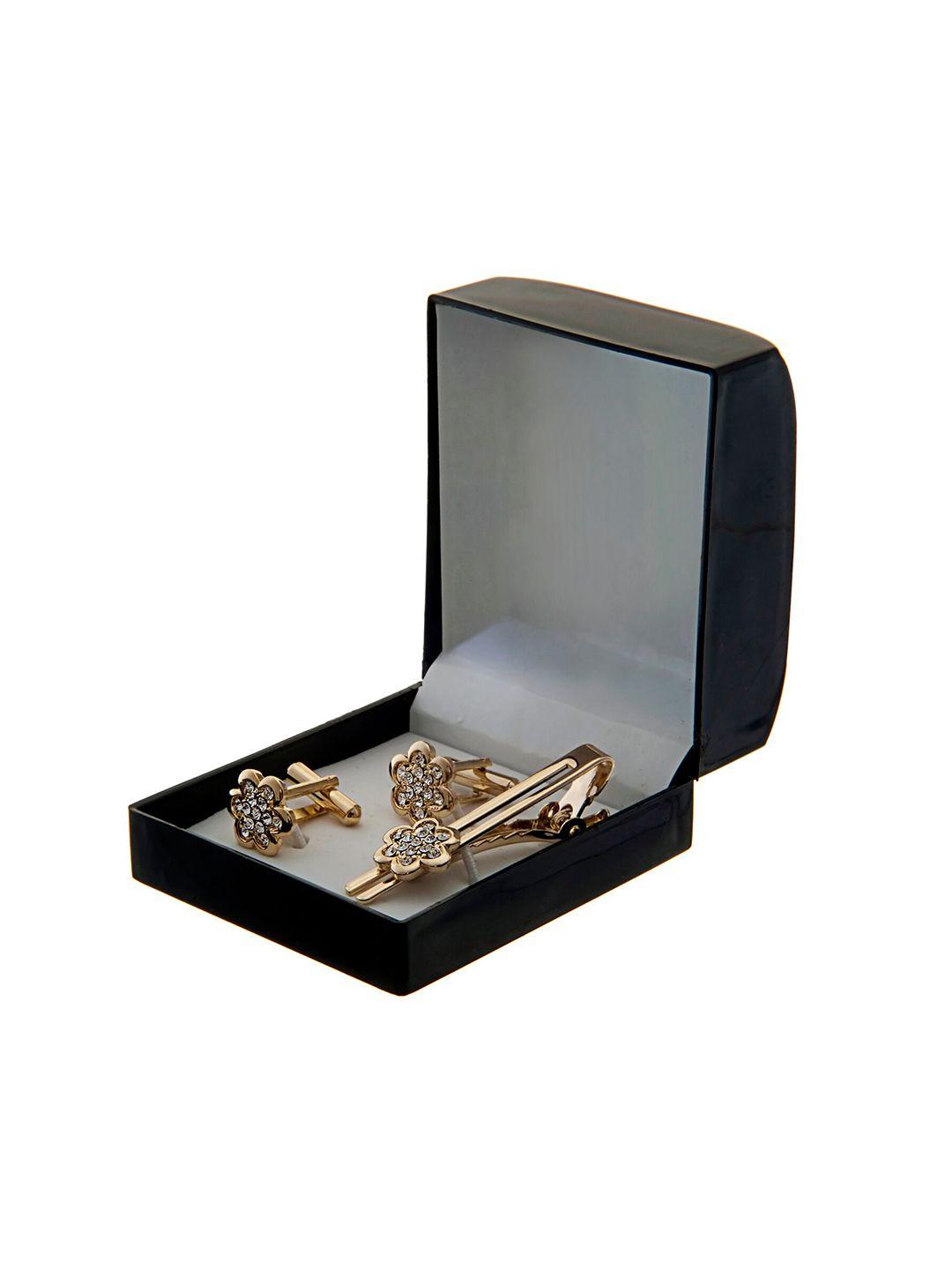 lucky jewellery floral cufflink