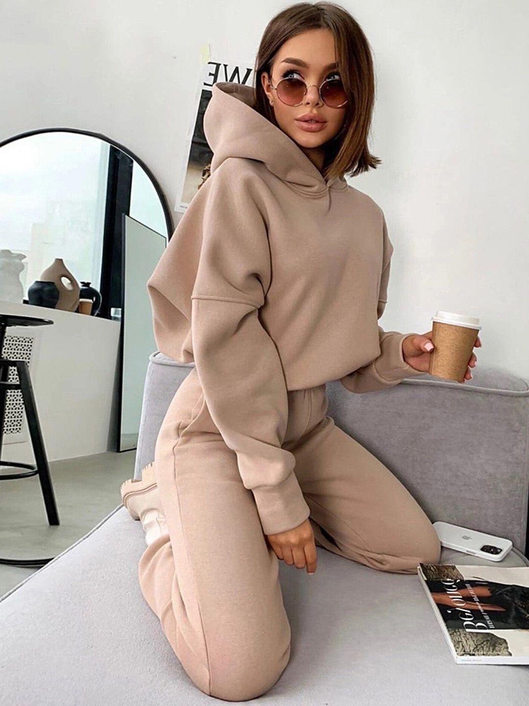 lulu & sky hooded long sleeves sweatshirt with joggers