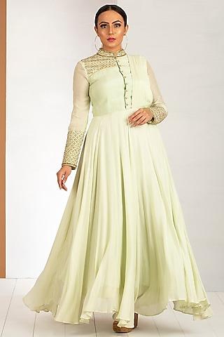 luminary green gown with attached dupatta