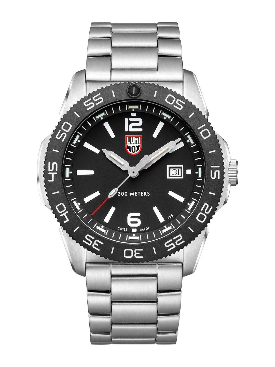 luminox men black dial & silver toned stainless steel bracelet style straps analogue watch xs.3122