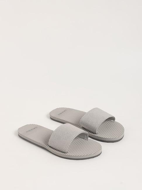 luna blu by westside grey textured flip-flop