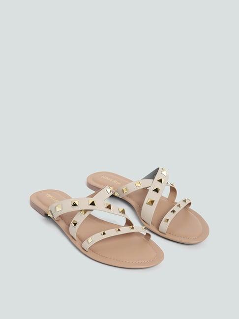 luna blu by westside ivory criss-cross pyramid detail sandals