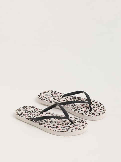 luna blu by westside pink floral flip flop