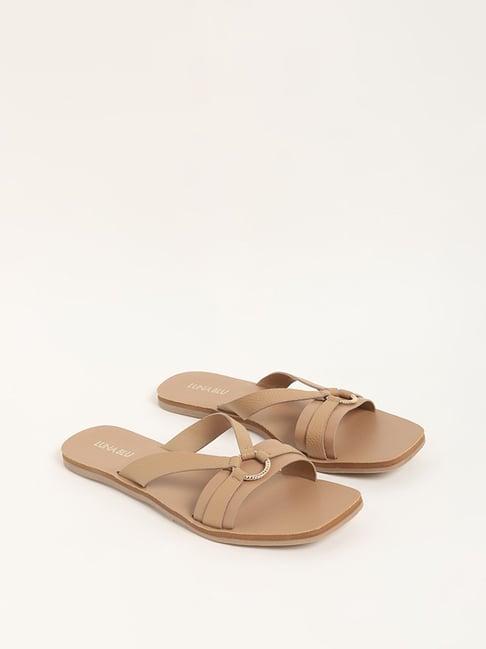 luna blu by westside tan v strap sandals