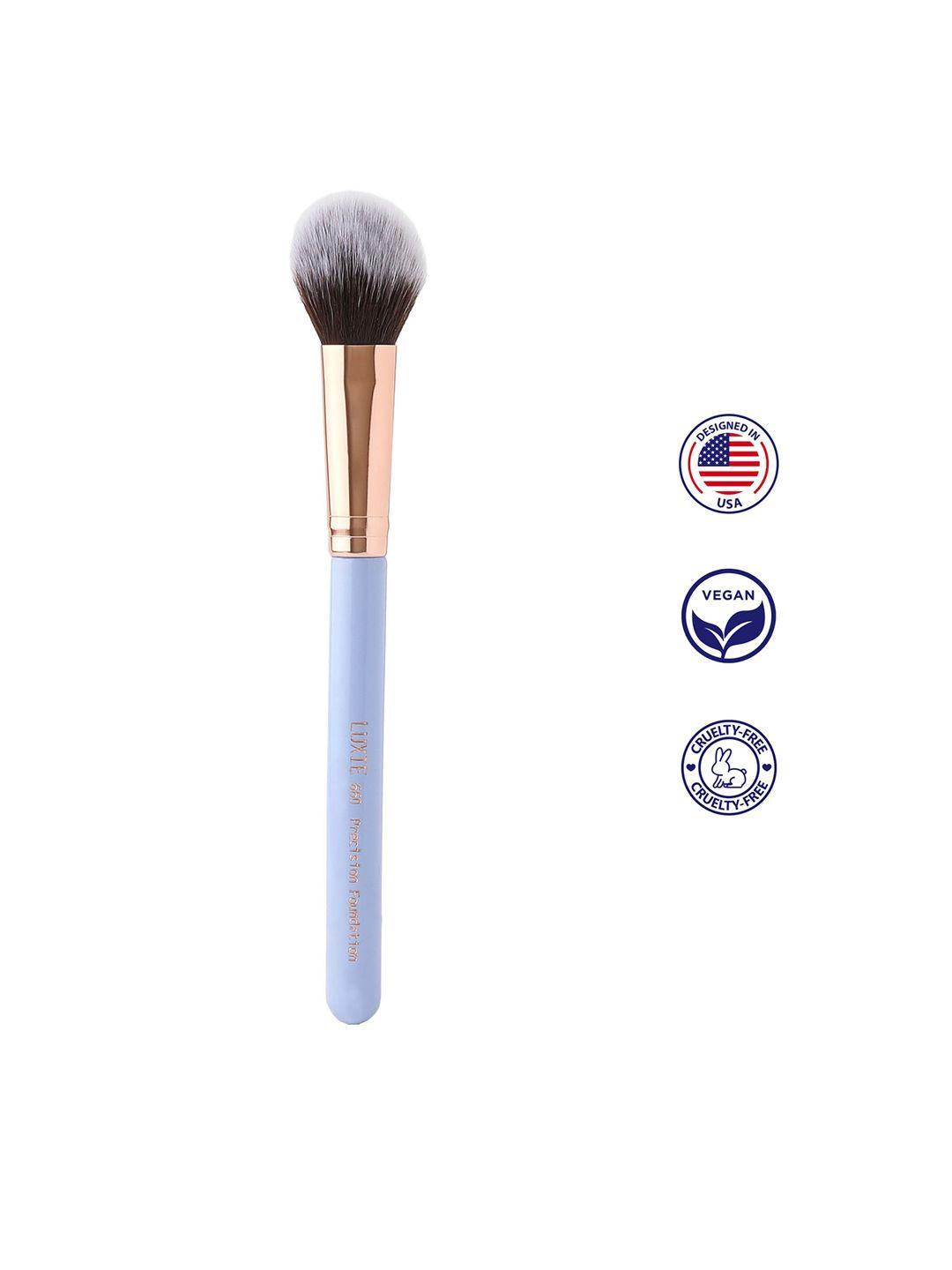 luxie blue precision foundation dreamcatcher brush - 660
