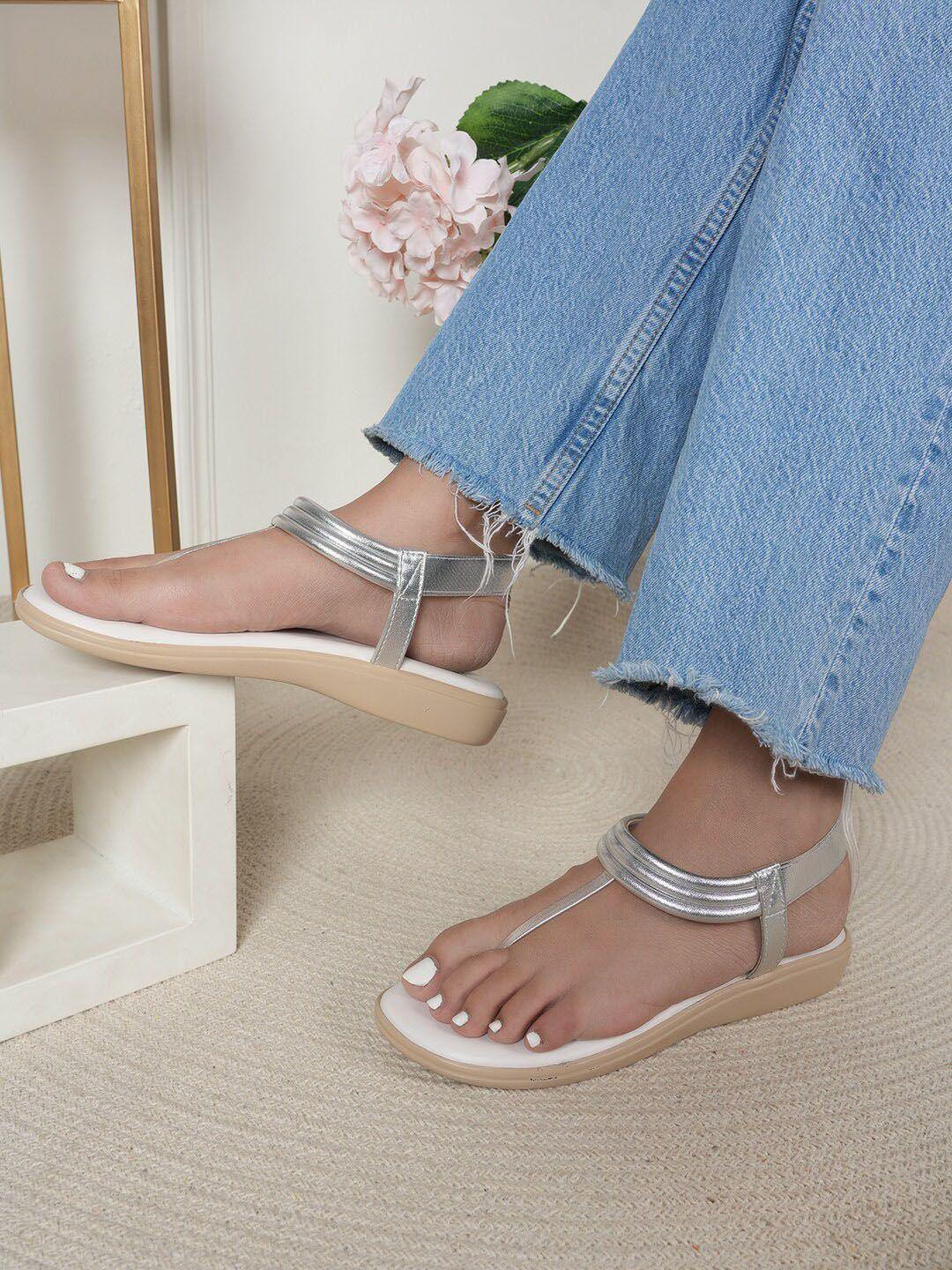 luxyfeel ankle loop t-strap flats