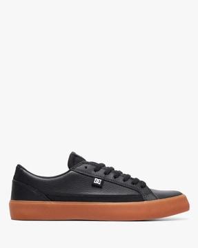 lynnfield low-top panelled sneakers