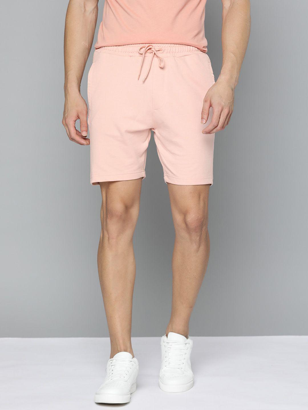 m&h easy men peach-coloured solid regular shorts