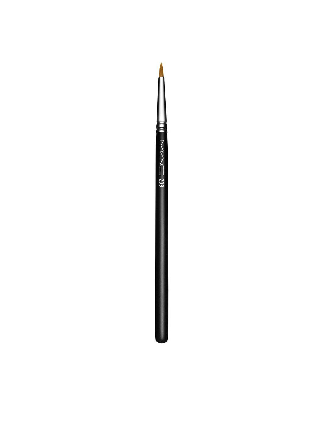 m.a.c 209 eye liner brush