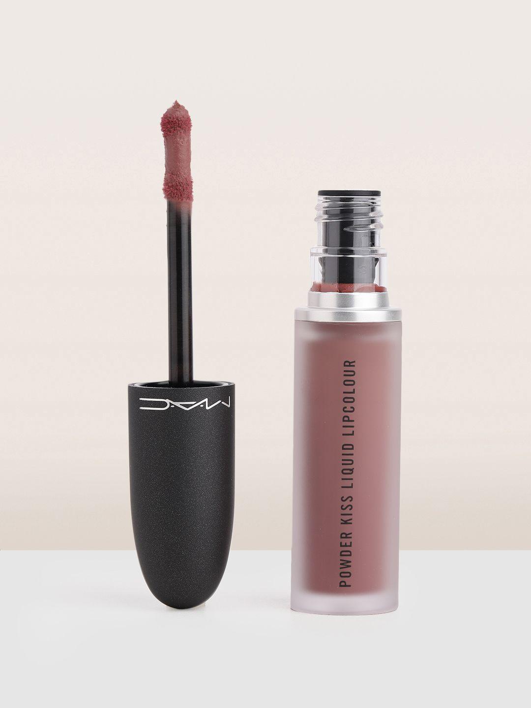 m.a.c powder kiss non-drying longwearing liquid lip colour 5 ml - ferosh 978