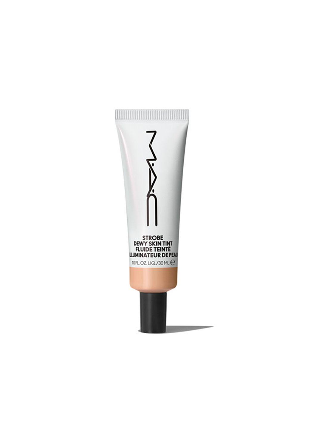 m.a.c strobe dewy skin tint with vitamin e 30 ml - medium plus