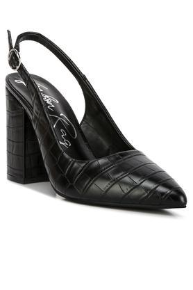 macha croc texture sling back heels - black