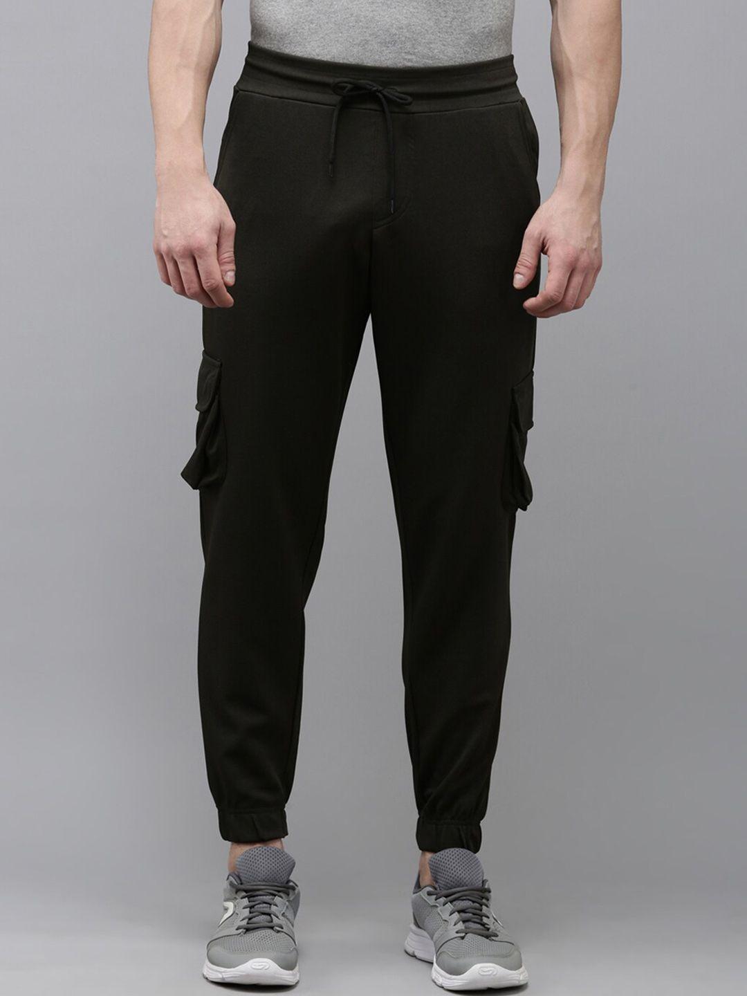 madsto men slim fit mid-rise cargo joggers