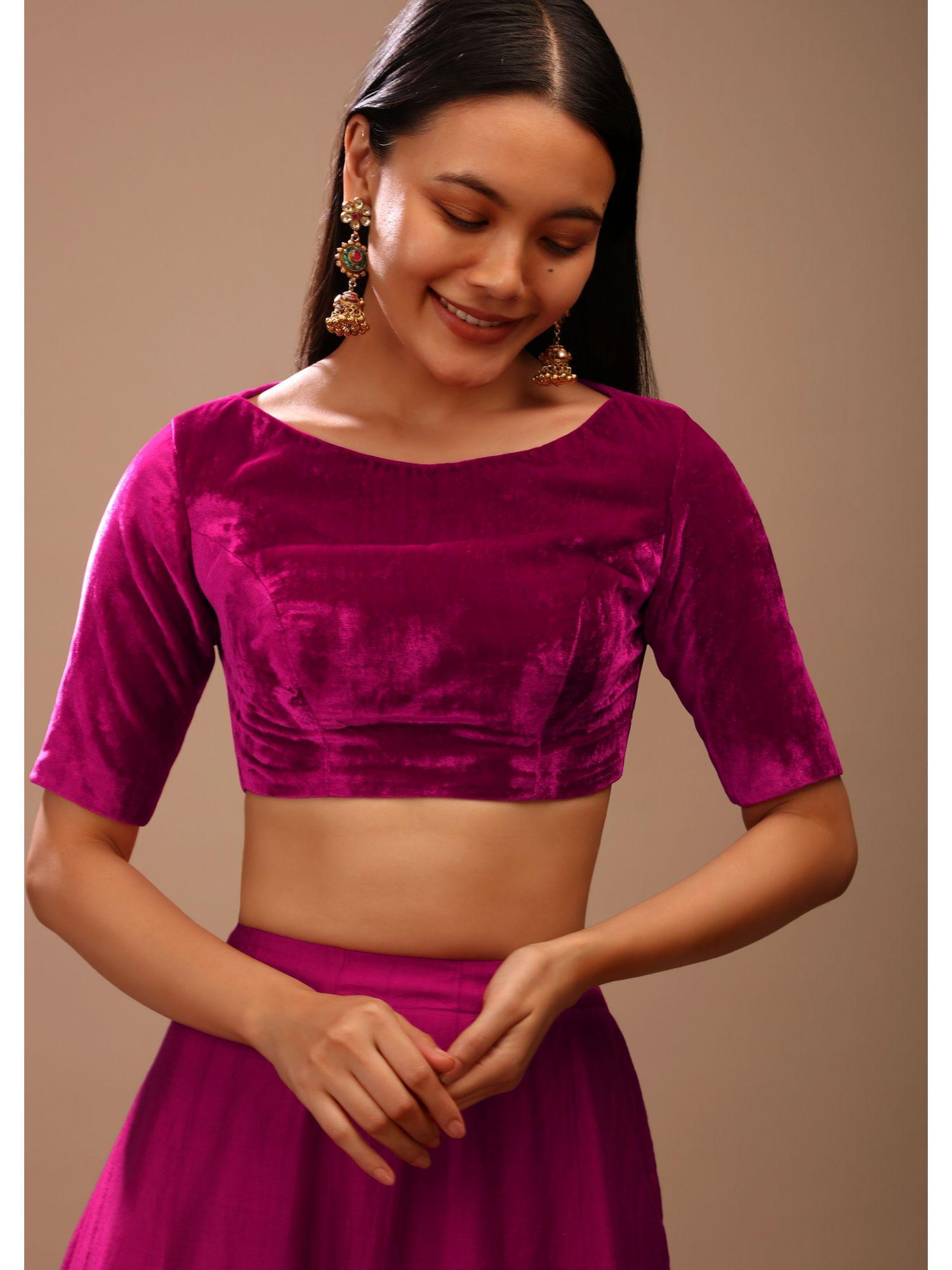 magenta blouse in velvet with half sleeves and round neck
