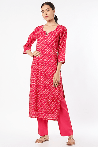 magenta embroidered kurta set