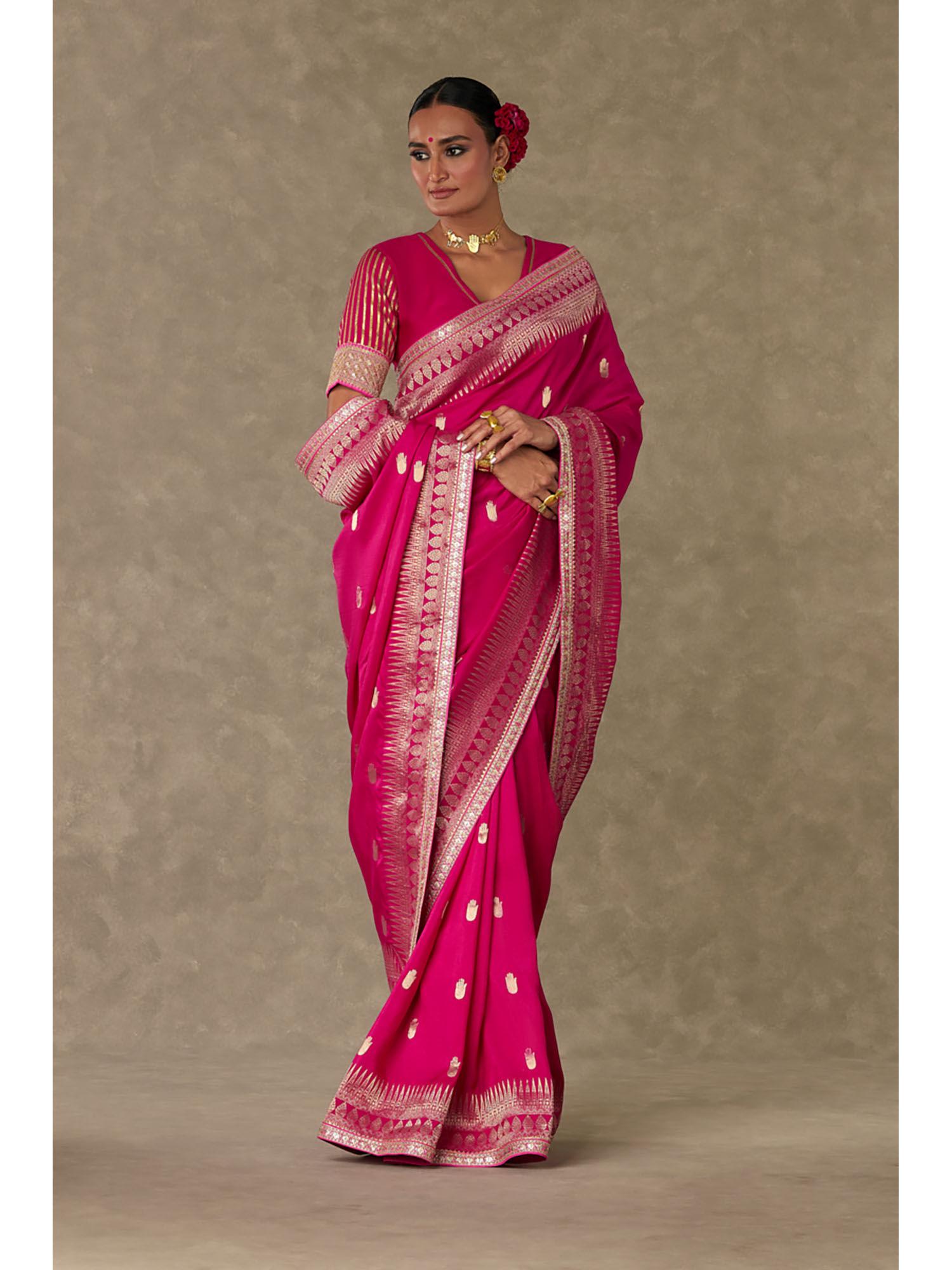magenta haath phool saree with unstitched blouse