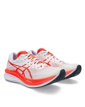magic speed 3 lace-up running shoes