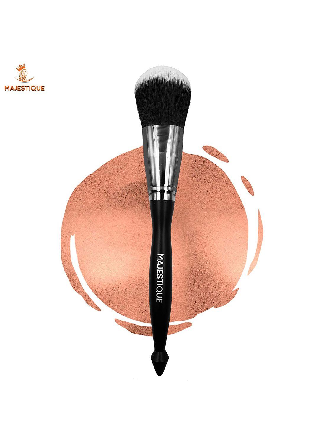 majestique beauty highlighter powder makeup brush with soft bristles