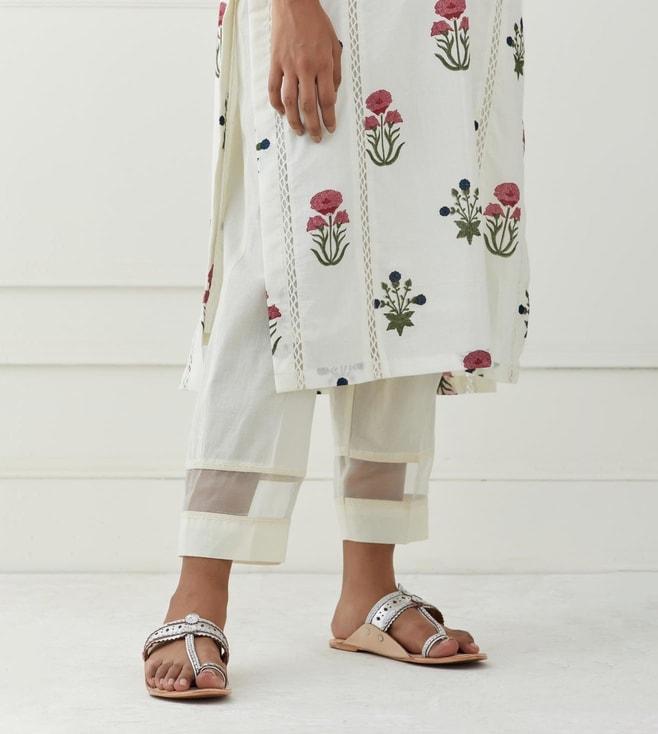 makaan.51 off white cotton pant with organza & lace detail