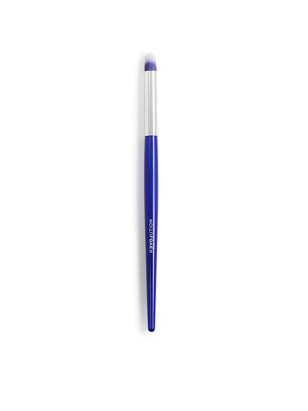 makeup revolution london brush queen detailed eye brush