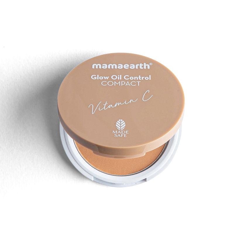mamaearth glow oil control compact spf 30 with vitamin c & turmeric - 04 almond glow