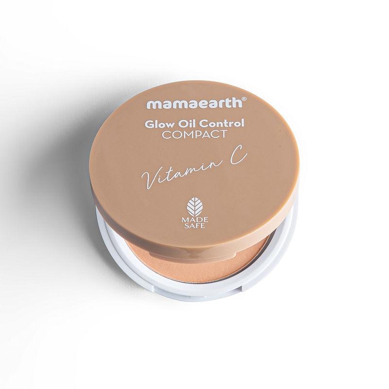 mamaearth glow oil control compact spf 30 with vitamin c & turmeric - 01 ivory glow