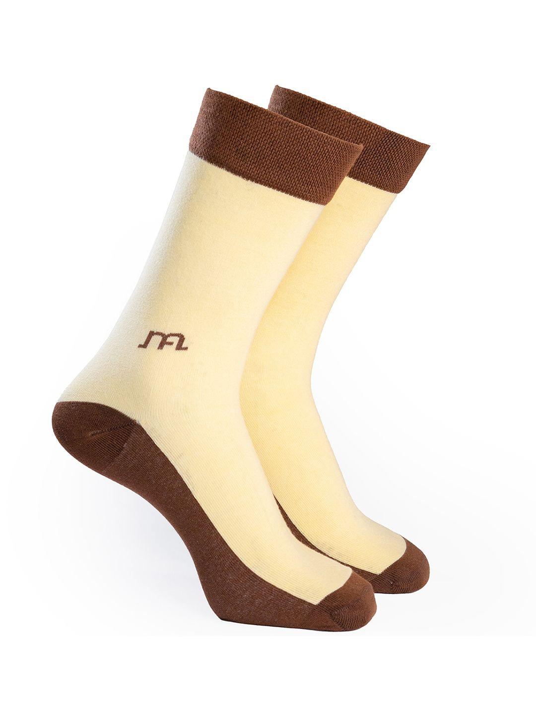man arden men beige & brown colourblocked above ankle length beige socks