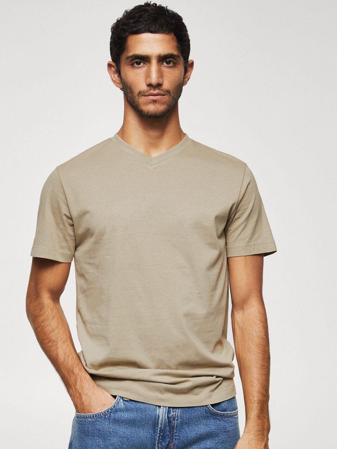 mango man v-neck sustainable cotton t-shirt