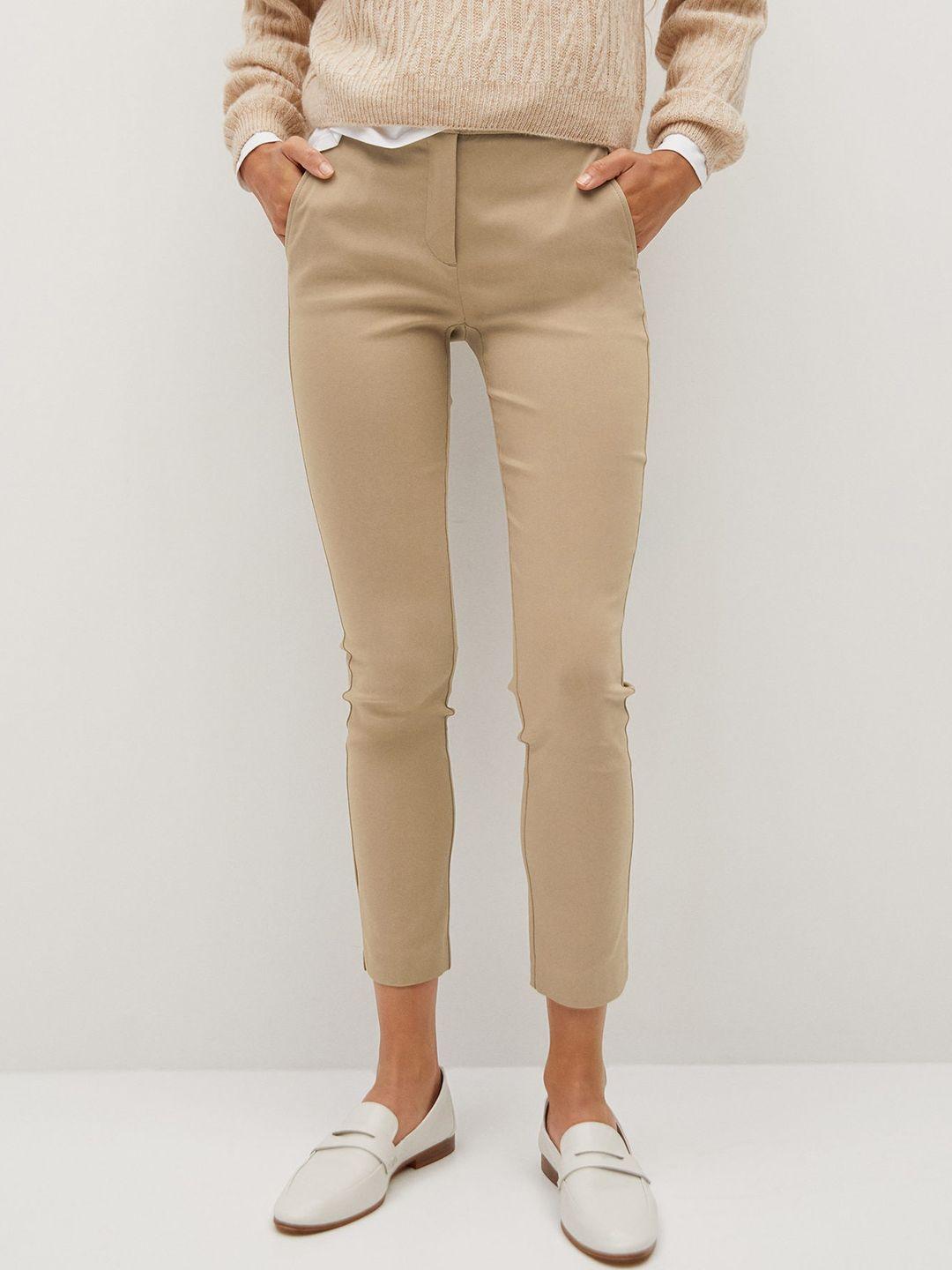 mango women beige sustainable skinny fit solid cropped cigarette trousers