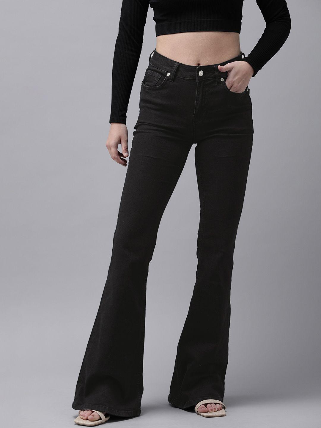 mango women black mid-rise flared clean look regular stretchable jeans