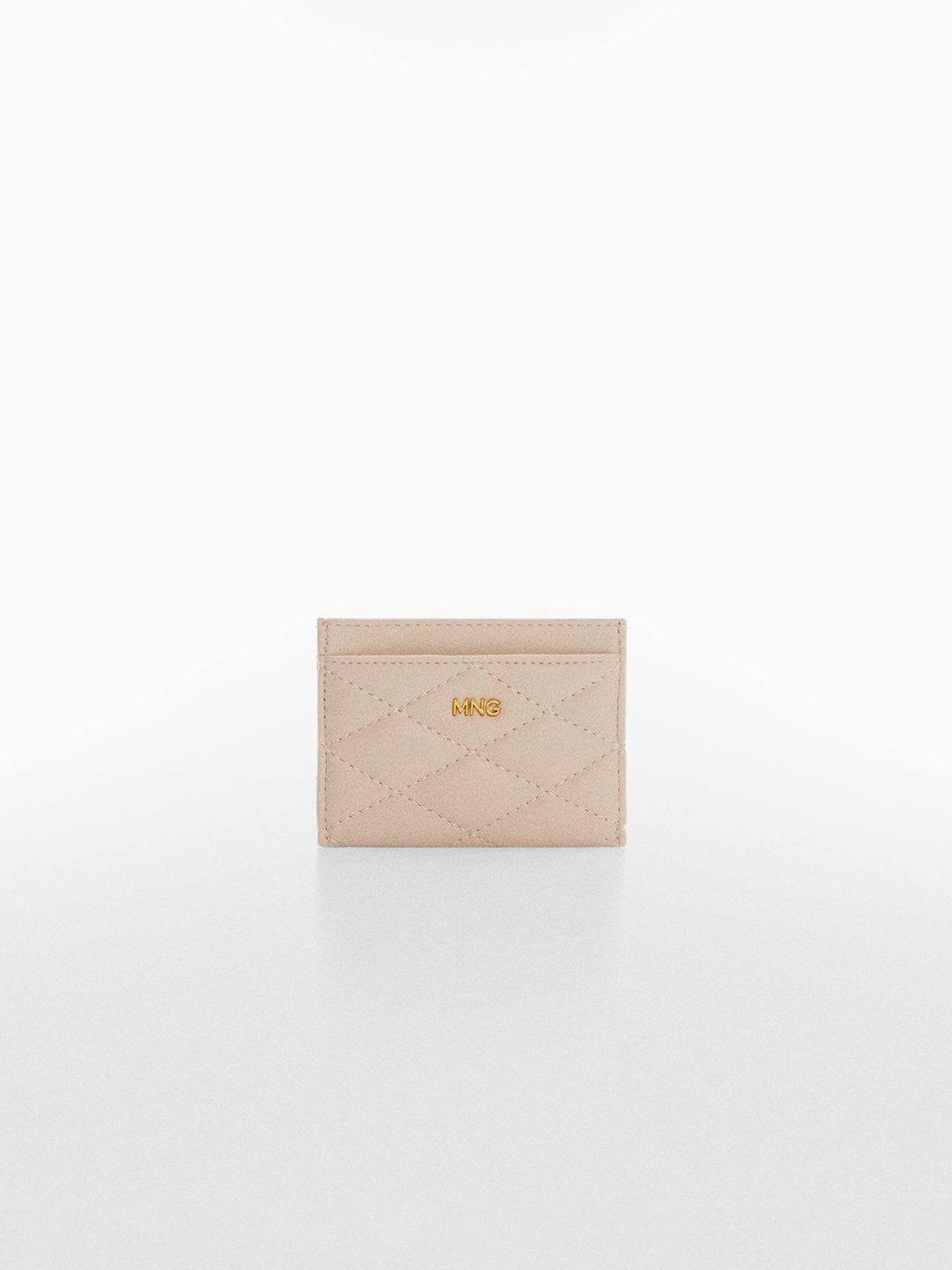 mango women geometric textured card holder with quilted detail
