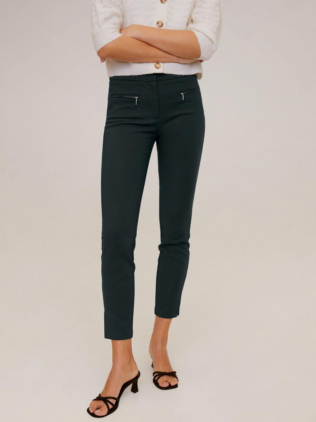 mango women green solid cropped regular trousers