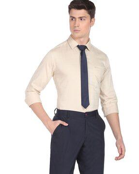 manhattan checked slim fit shirt with patch pocket