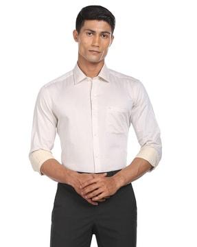 manhattan micro print slim fit shirt with patch pocket